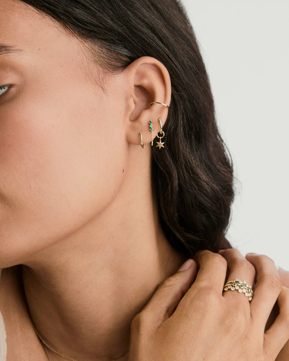 Yellow Gold Emerald Dangle Earring with Chain Detail