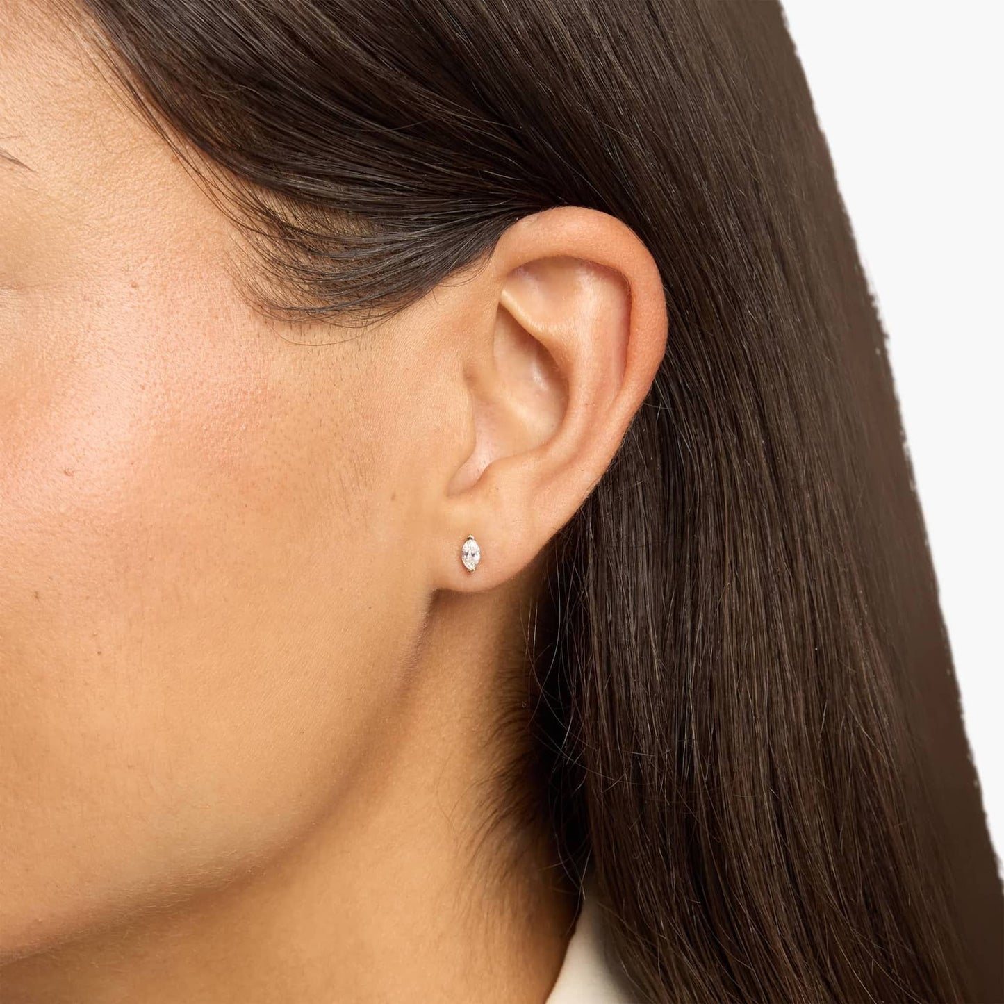 CVD EF-VVS1 Half-Moon Diamond Cluster Stud Earrings