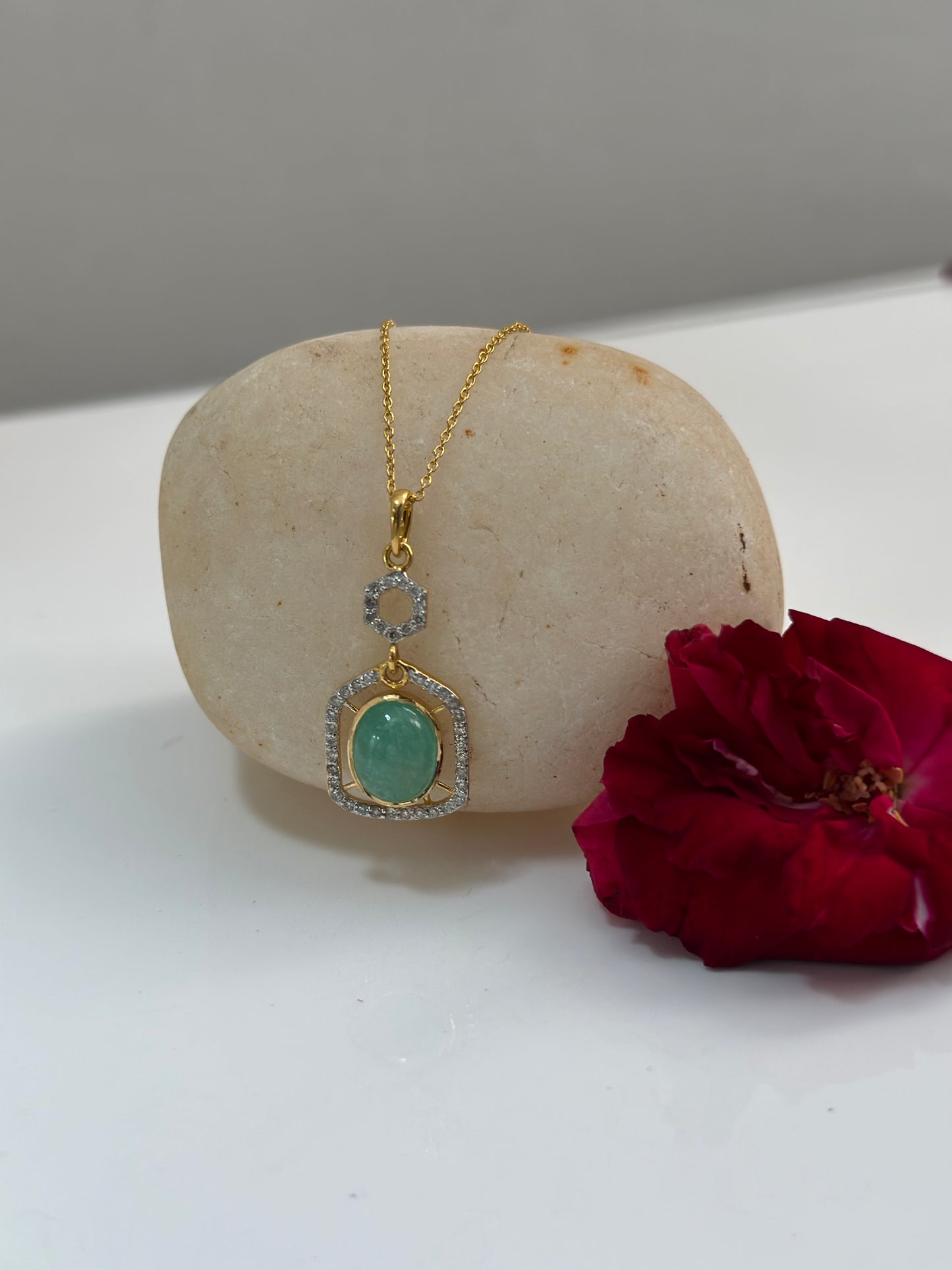 Emerald With Diamond Gold Pendant Necklace