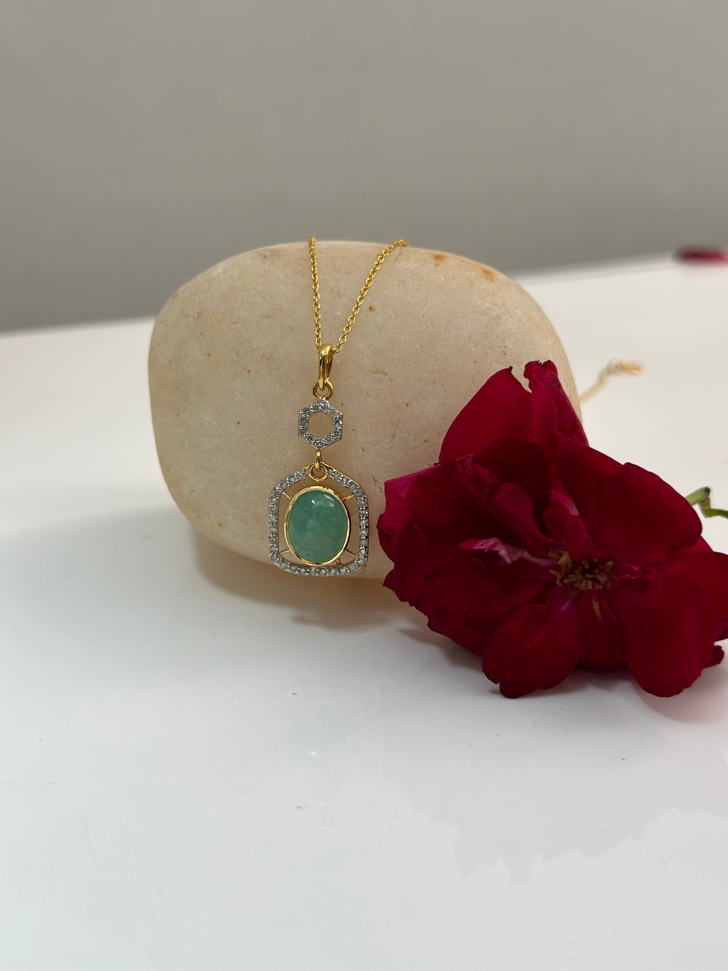 Emerald With Diamond Gold Pendant Necklace