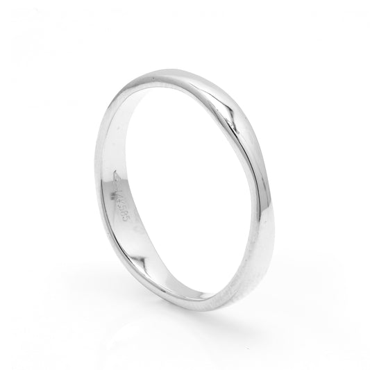 Elegant Plain Golden Band Ring