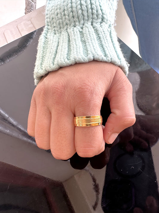 Dainty 14k Gold Minimalist Band Rings