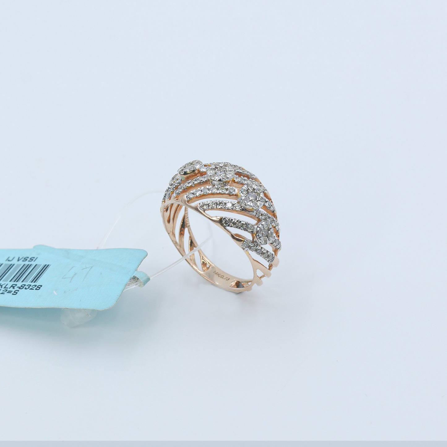Diamond Entwined Lattice Statement Ring