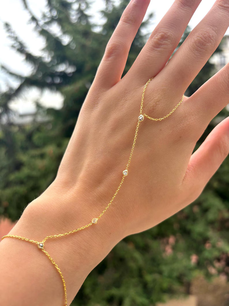 Diamond Haath Phool Bracelet