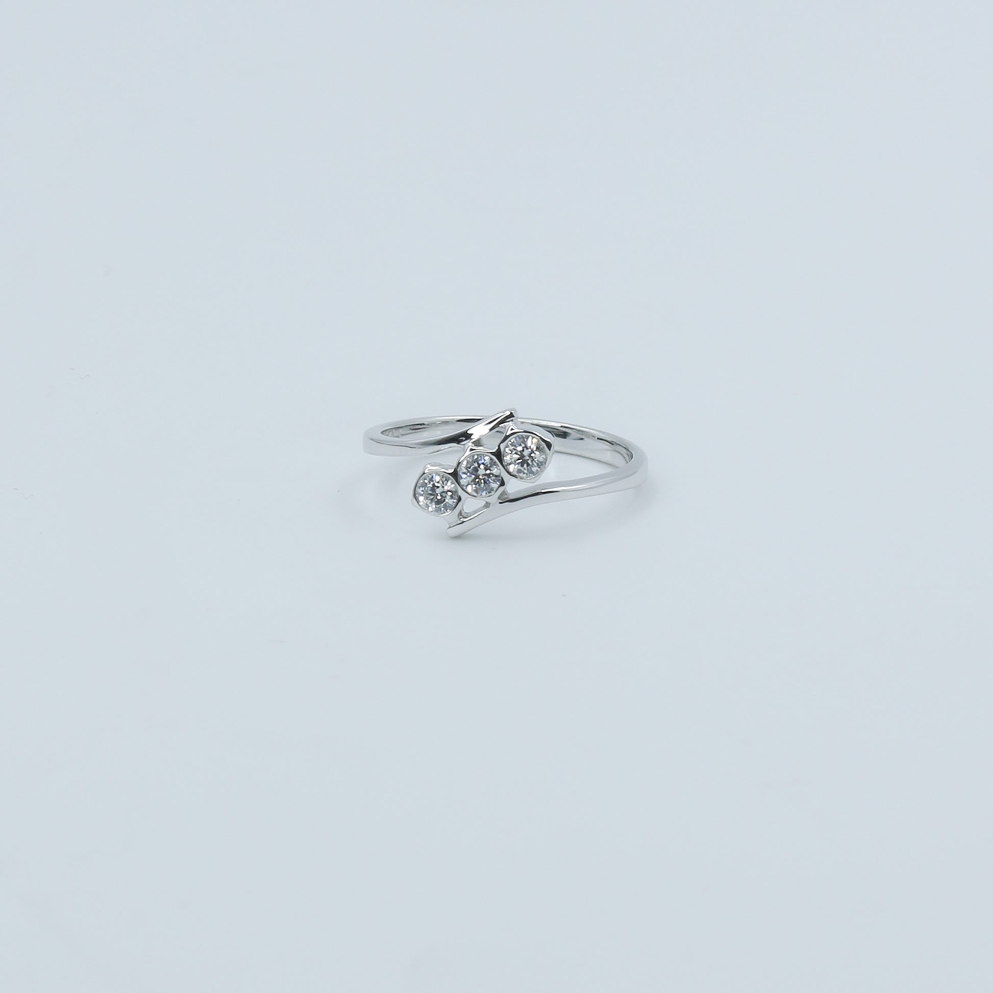 Three Stone Diamond Twist Gold Ring for Women – Elegant Designer Statement Ring - Anirudh Jewels