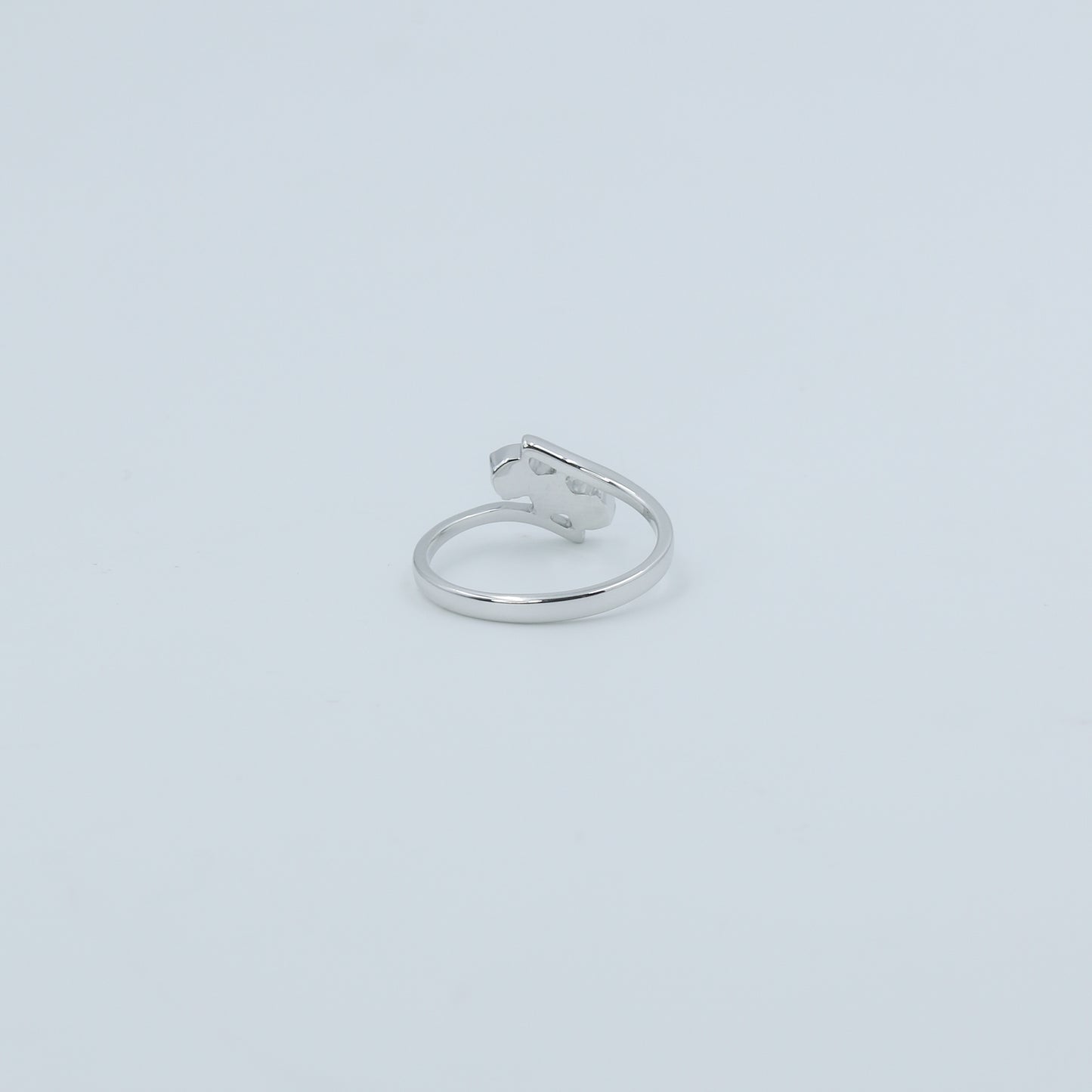 Three Stone Diamond Twist Gold Ring for Women – Elegant Designer Statement Ring - Anirudh Jewels