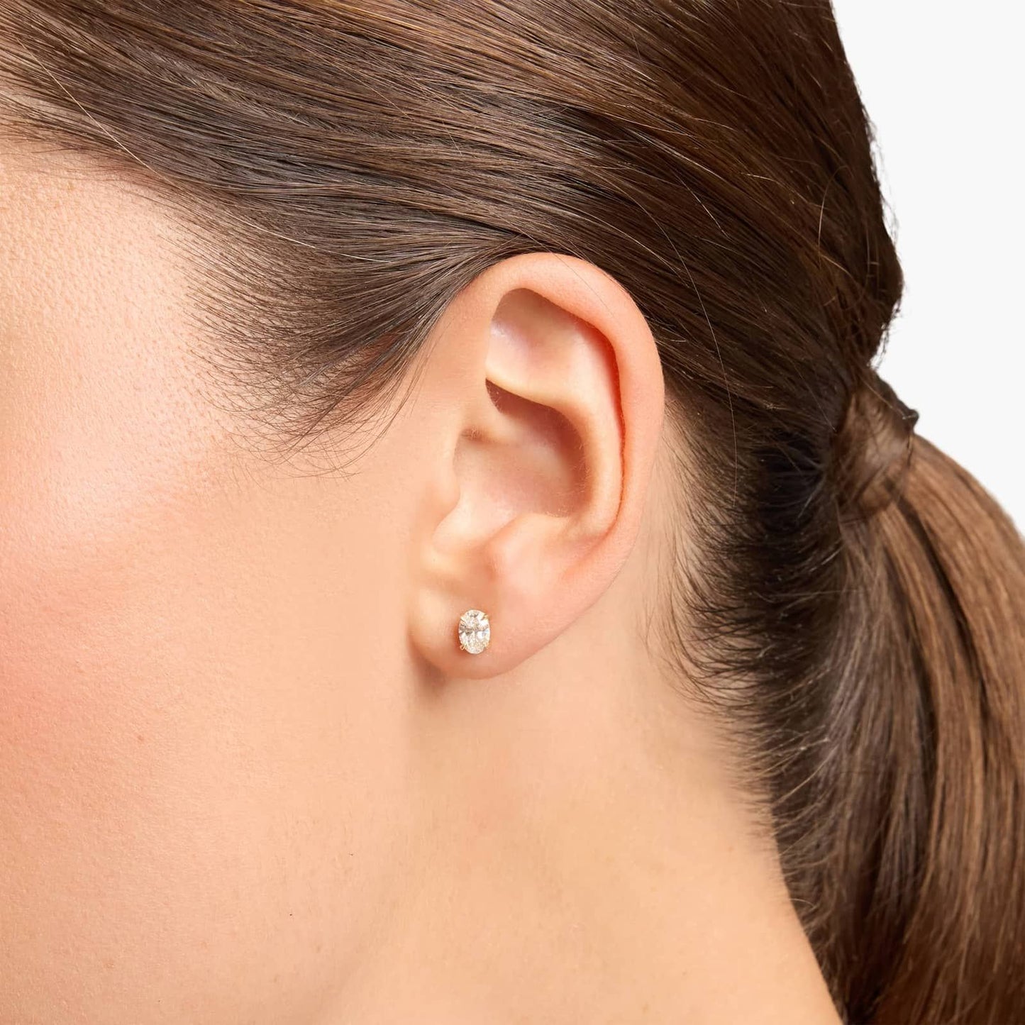 CVD EF-VVS1 1.0 Ct Solitaire Diamond Stud Earrings