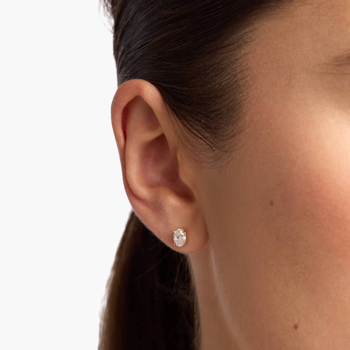 CVD EF-VVS1 1.0 Ct Solitaire Diamond Stud Earrings