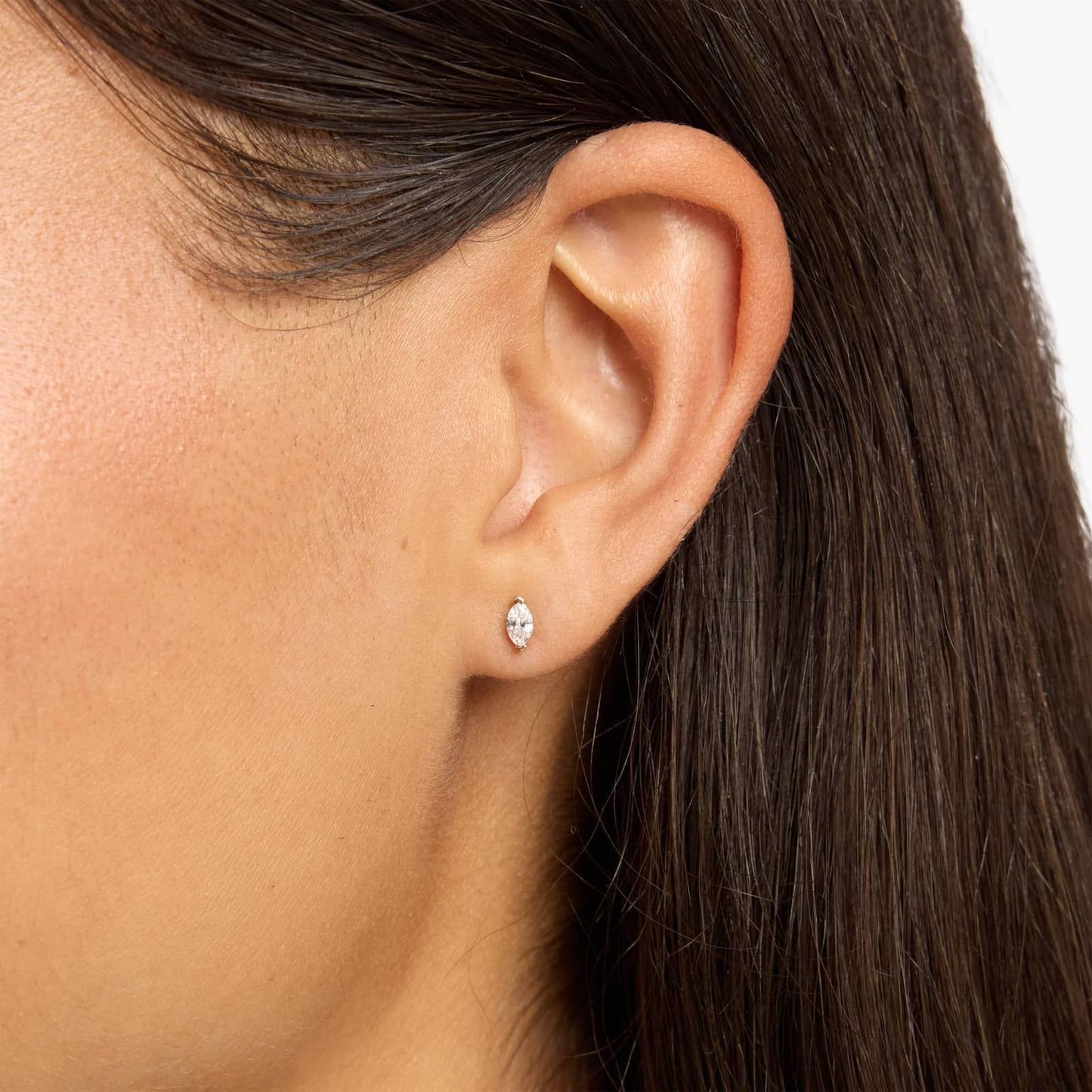 CVD EF-VVS1 Half-Moon Diamond Cluster Stud Earrings