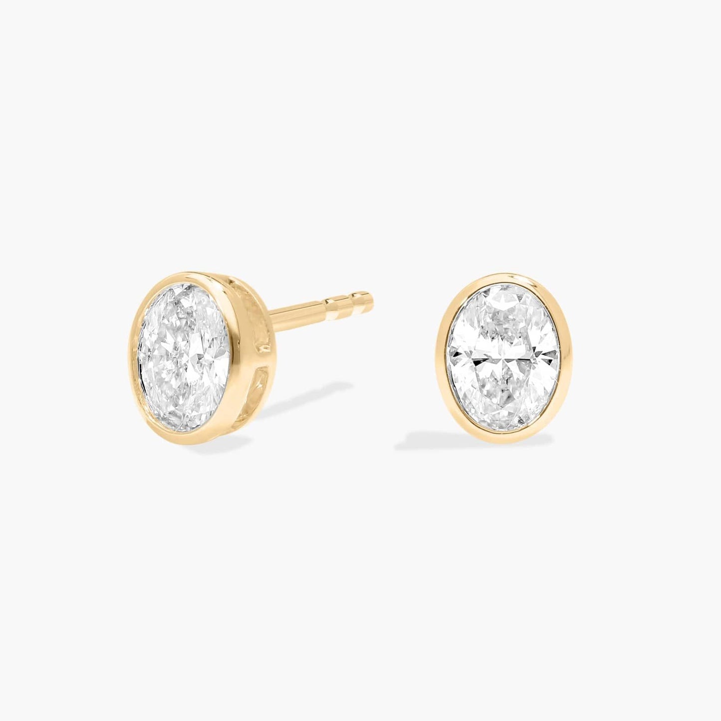 CVD EF-VVS1 0.5 Ct Diamond Open Circle Stud Earrings