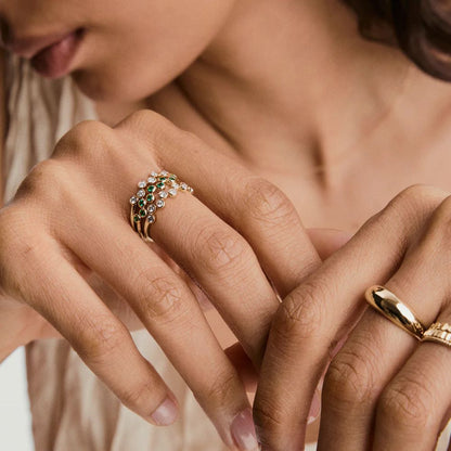 Zig-Zag Radiant Emerald Green Gold Ring