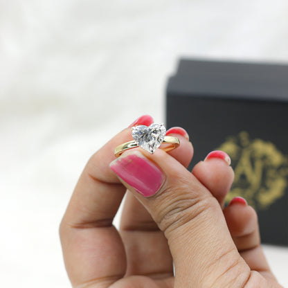 White Gold Pear-Cut Diamond Solitaire Ring