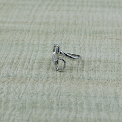Equestrian-Inspired White Gold Ring