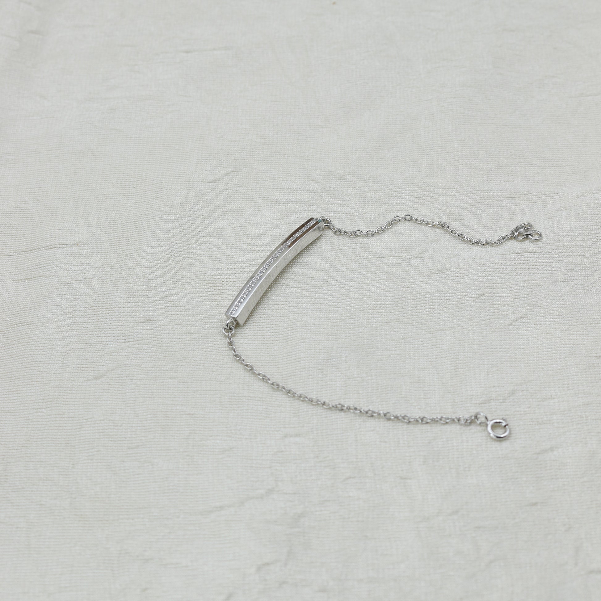 Minimal Diamond Bar Gold Bracelet - Anirudh Jewels