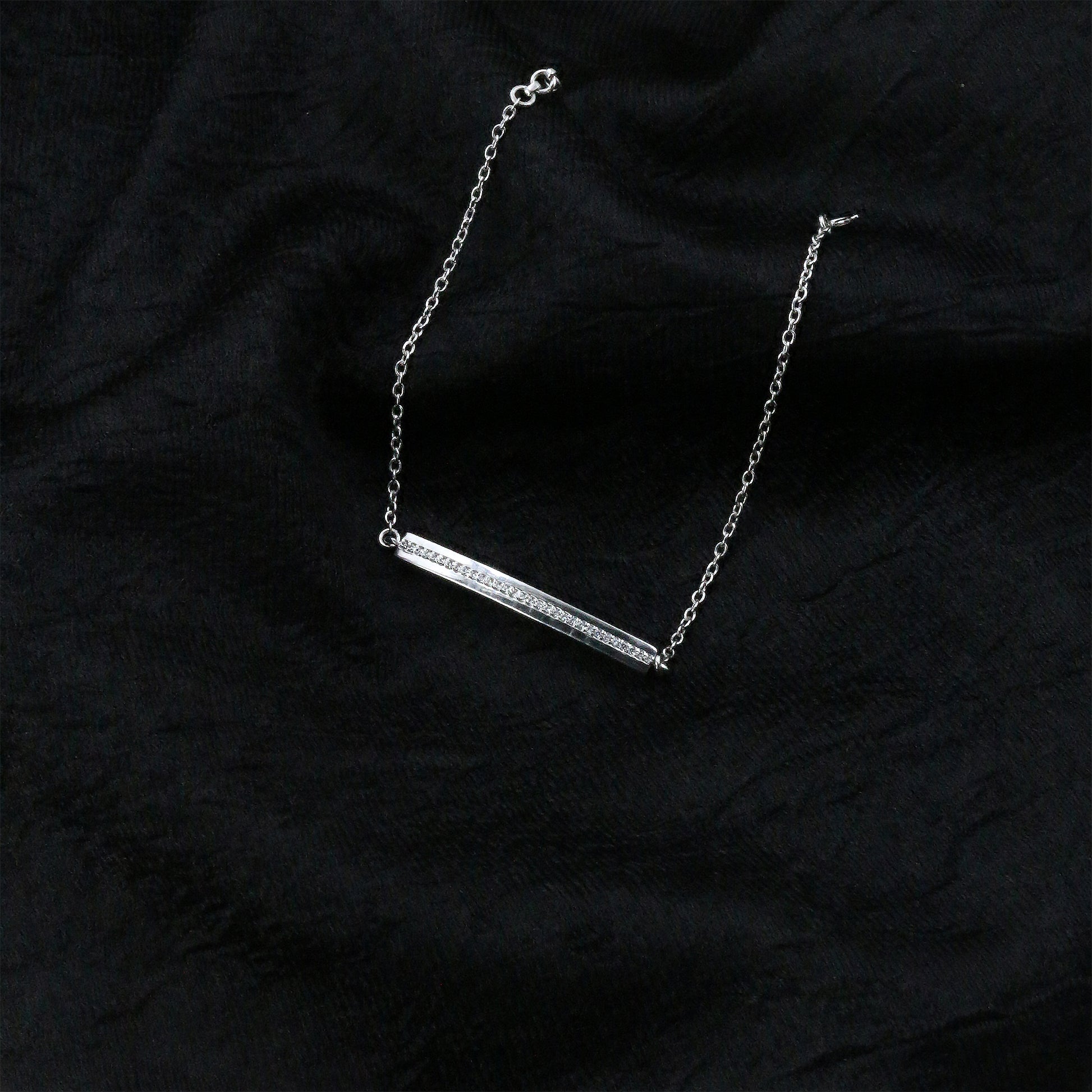Minimal Diamond Bar Gold Bracelet - Anirudh Jewels