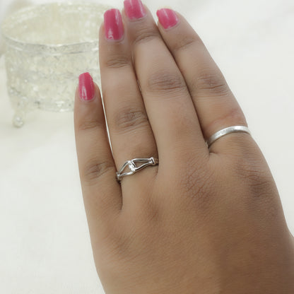 Sleek White Gold Love Knot Ring