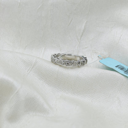 Diamond Serrated Architectural Band