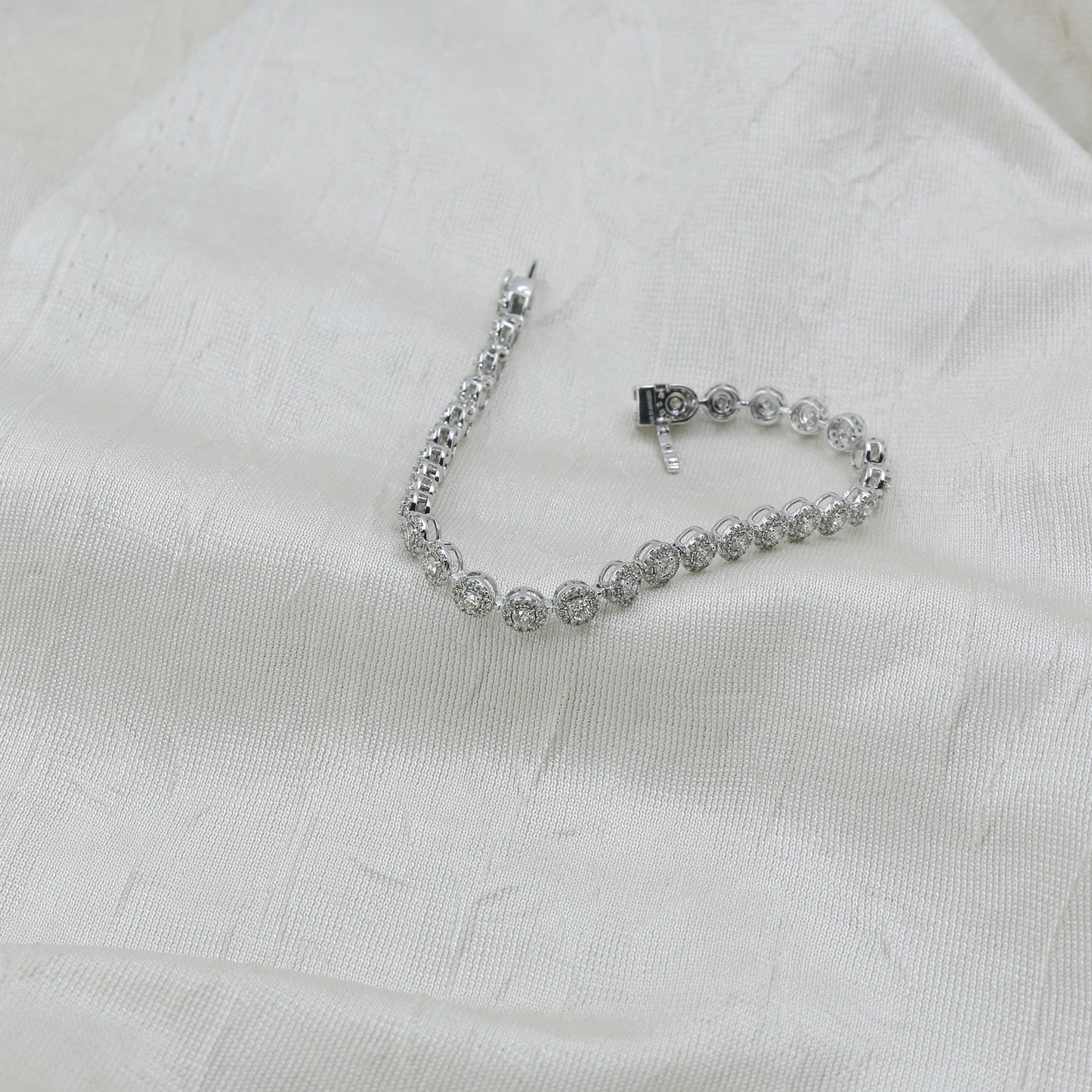 Brilliant Diamond Tennis Bracelet