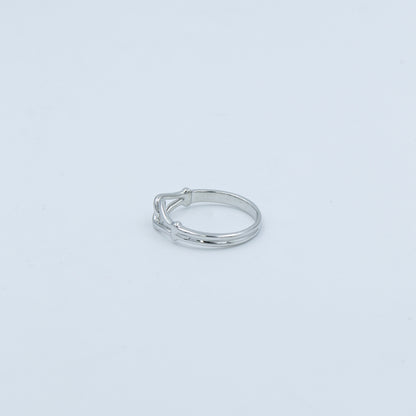 Sleek White Gold Love Knot Ring