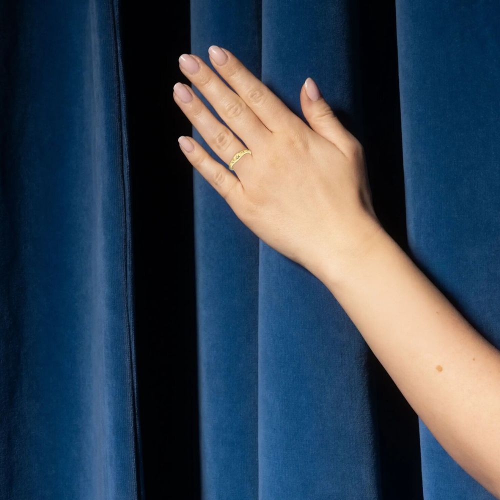 Yellow Gold Etched Leaf Motif Diamond Ring