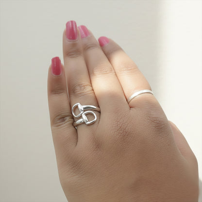 Equestrian-Inspired White Gold Ring
