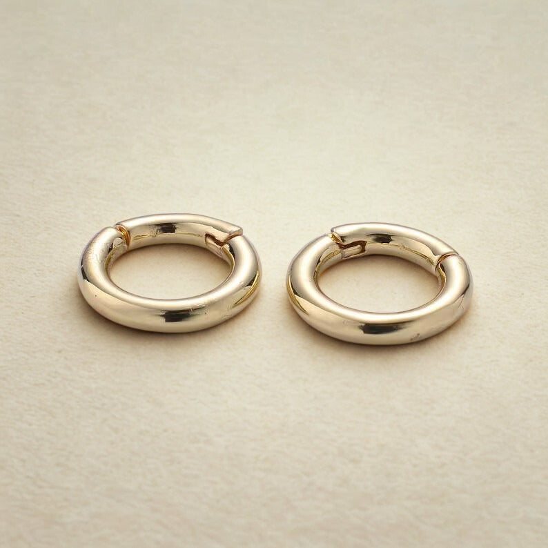 Minimalist Round Gold Lock Charm – Circular Lock Pendant - Anirudh Jewels
