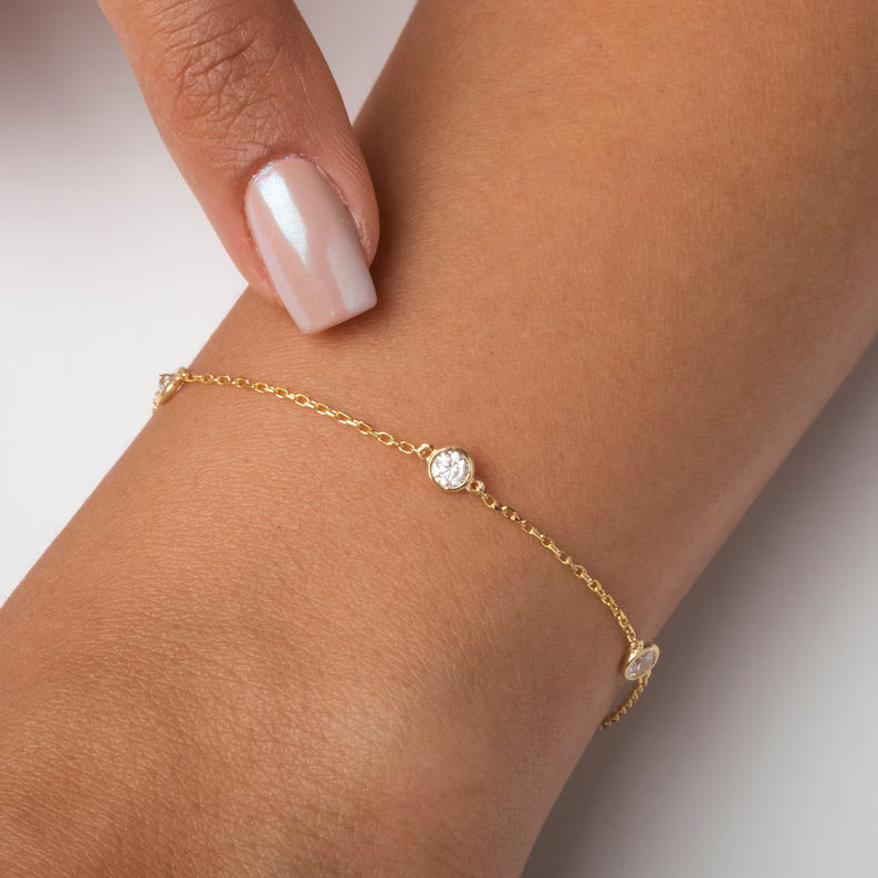 Petite CVD Diamond Station Bracelet