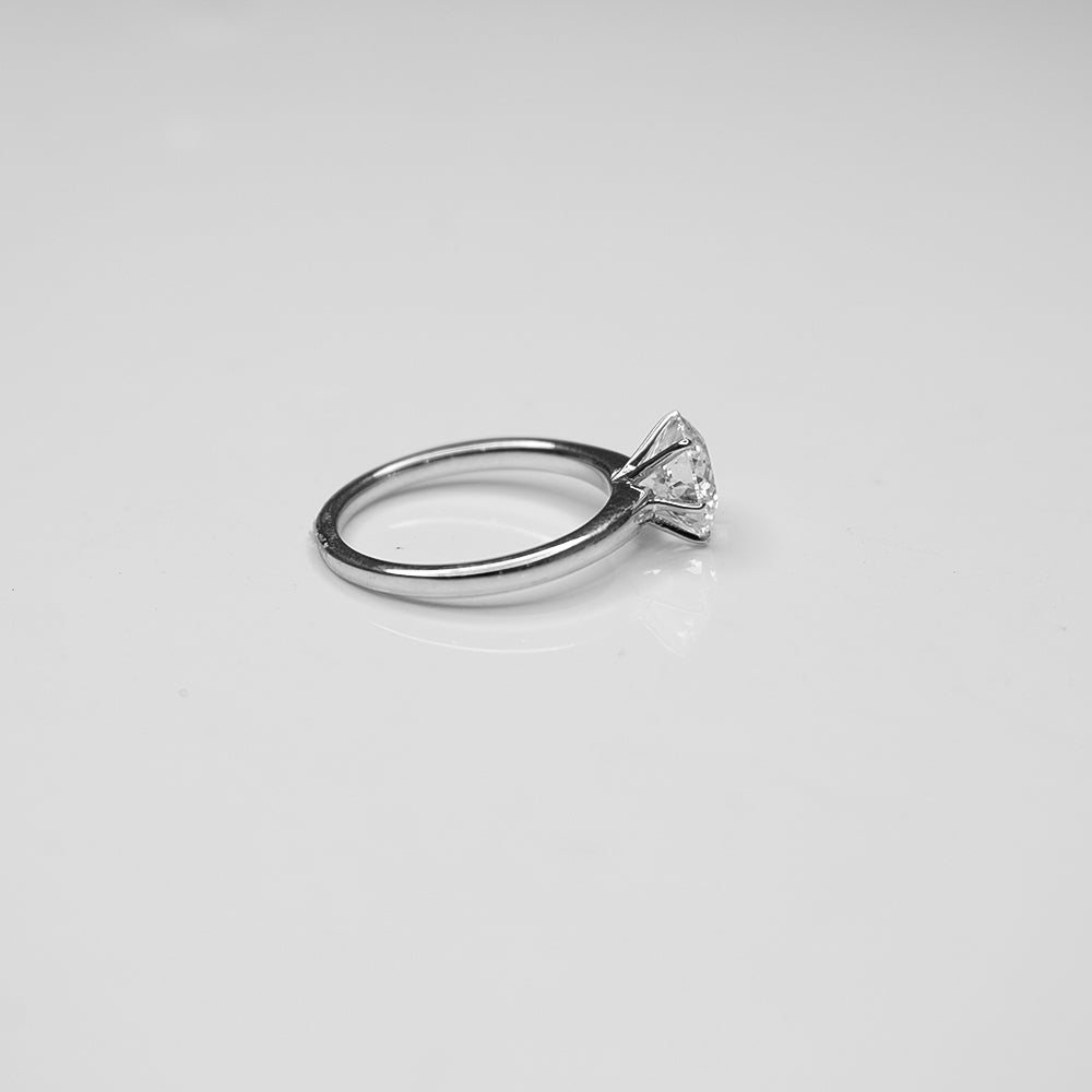 2.00 Carat Solitaire CVD Diamond Ring in Yellow Gold